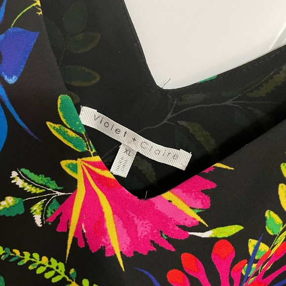 Blouse - Picture 2 of 2